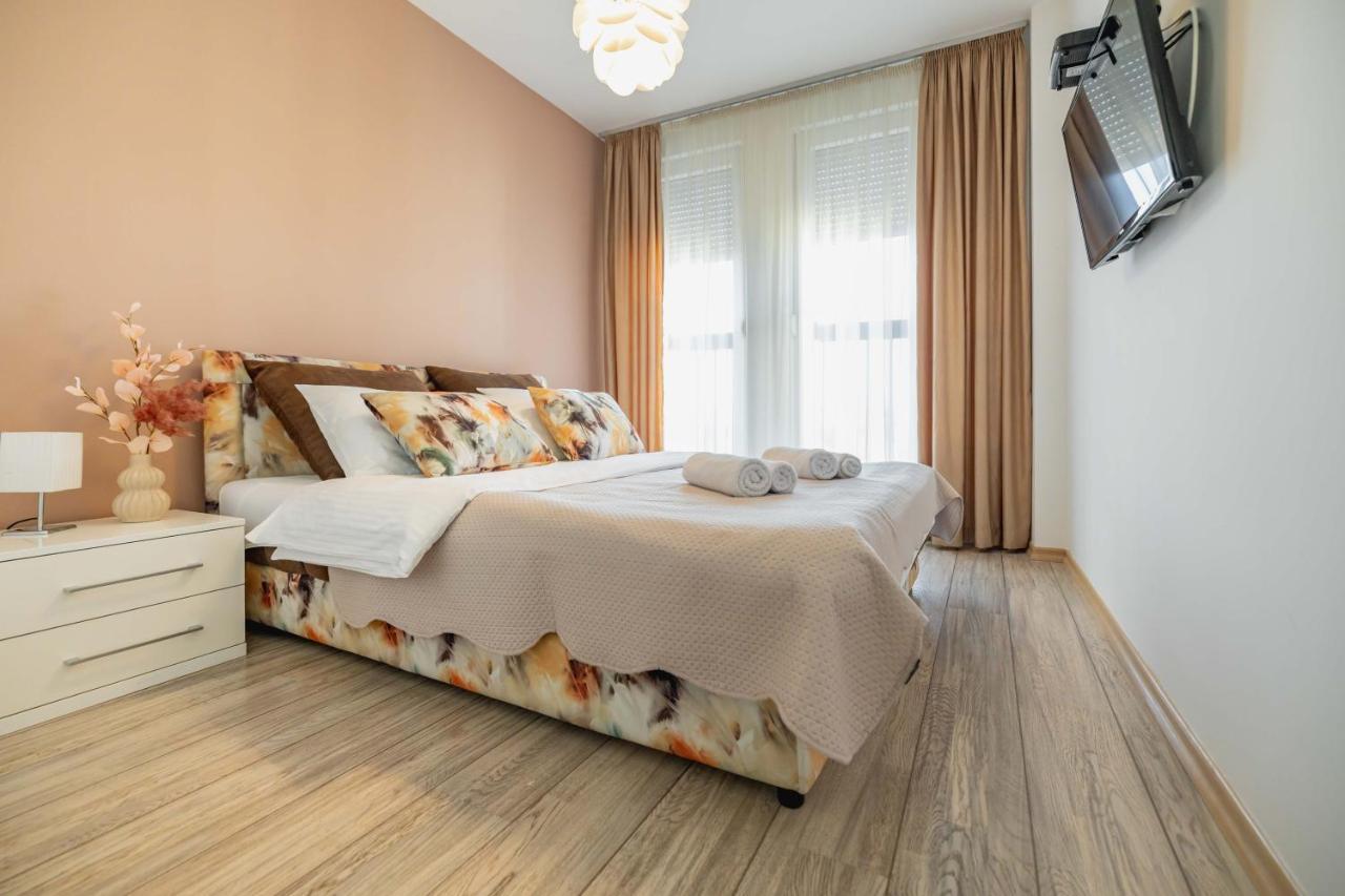 נובי סאד Bella Apartment מראה חיצוני תמונה